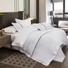 Conjunto de Roupa de Cama de Hotel de Quatro Peças para Pousadas e Alojamentos, Branco Puro Atacado Personalizado Roupa de Cama, Capa de Edredom e Lençol com Elástico