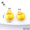 Esperando el colgante de charm de oso de dibujos animados color oro arena tradicional para pulsera o collar DIY, accesorio versátil estilo chino al por mayor
