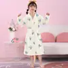 Toalla de Baño Infantil 2026 Nuevo Estilo Algodón Peinado Gasa Bata Ponible Secado Rápido Absorbente de Agua Transpirable Ropa Exterior para Niños y Niñas