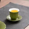 Novo estilo chinês de esmalte para chá com salpicos dourados, xícara de chá de cerâmica com borda floral, xícara para degustação de chá, xícara única de conjunto de chá Kung Fu para a anfitriã