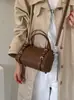 Design retro bolsa Boston high-end para o dia a dia versátil bolsa cilíndrica estilosa moderna tendência bolsa de ombro único transversal
