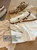 Pantalones Cortos de Lino Blancos Estilo Old Money para Mujer 2026 Nueva Temporada de Verano Ropa Exterior de Gama Alta Simple Versátil Casual de Pierna Ancha