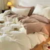 2026 Novo Conjunto de Quatro Peças de Algodão Pura Escovado Espesso Lençol Puro Capa de Edredom Lençol com Elástico Conjunto de Três Peças Roupa de Cama Leve de Luxo Outono/Inverno