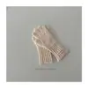 Luvas de Tricô Novas de Inverno para Crianças Cor Sólida Torcido Versátil Luvas de Dedo para Meninos e Meninas Tela Sensível ao Toque Outono e Inverno Bebê