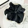 Elástico de Cabelo Nuvem de Luxo Leve Estilo Chanel de Alta Qualidade com Cores Contrastantes e Elástico Elegante para Coque Acessório de Cabelo para Rabo de Cavalo