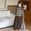 Conjunto de Otoño para Niña: Conjunto de Cardigan de Punto Rayado Color-Block Vintage y Pantalones de Pierna Ancha, Corte Holgado, Adelgazante, Conjunto de Dos Piezas de Suéter Versátil