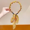 Diadema Alta Infantil con Cinta Floral, Trenza Integrada para Niñas, Antideslizante con Dientes, Accesorio para el Cabello de Verano