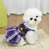 Ropa para Perros y Gatos Jk Primavera y Verano Nuevo Estilo Universitario Modelo Delgado para Cachorros Pequeños Teddy Bichon 26 Vestido con Insignia