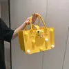 Bolsas de mano personalizadas para celebraciones de 100 días, bolsas de regalo con logo personalizado, bolsas de fieltro de dibujos animados, bolsas de peluche para mamá al por mayor