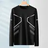 [Esencial de Otoño] Camiseta de Manga Larga con Cuello Redondo, Color Sólido Versátil de Corte Holgado para Hombre, Top Informal de Marca de Moda para Otoño