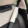 Terciopelo de Cordero Cubierta para Hombro de Cinturón de Seguridad de Coche para Niños Cómoda Cubierta Protectora de Cinturón de Seguridad Suministros para el Interior del Coche