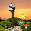 Figura de Panda Estilo Autocurativo en una Rama de Árbol, Mirando a lo Lejos, Popular Sensación de Internet, Muñeca Decorativa Linda para Micro Paisajismo de Jardín en Miniatura