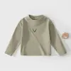 Camiseta de Manga Larga con Cuello Medio para Bebé de Primavera y Otoño, Color Sólido con Cara Sonriente, Camiseta Básica Versátil para Bebé, Diseño Simple Estilo Coreano