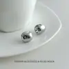 Estilo europeu e americano, brilhantes, de orelha larga, modernos, versáteis, brincos para mulheres, simples, elegantes, com um toque de luxo e sofisticação