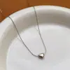 Colar Coração Pequeno e Requintado em Aço Titânio com Ouro 18K para Mulheres, Design Moderno e Elegante para o Dia a Dia, Corrente de Clavícula em Metal que Não Desbota