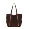 Bolsa Tote Casual Estilo Camurça para Mulheres 2025 Inverno Nova Tendência Grande Capacidade Acessível Luxo Versátil Bolsa de Ombro Único
