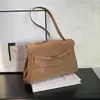 Bolsa Tote de Grande Capacidade para Viagem Transfronteiriça para Mulheres 2025 Inverno Nova Tendência Plissada Fashionável Cor Contrastante Ombro Único Transversal