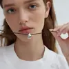 Estilo Frío Minimalista Cuerda de Cuero Negro Colgante de Gota de Agua Collar Cadena de Lana de Nicho de Lujo Ligero Nuevas Explosiones 2024 Sentido de Gama Alta