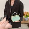Bolso de Cadena Versátil Transfronterizo para Mujeres para Ir al Trabajo, Bolso Cuadrado Pequeño, Bolso de Mano Nuevo y Simple, Color Contrastante, Bandolera de Un Hombro, Bolso de Caja para Mujeres