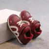 Zapatillas Deportivas Casuales para Niños 2026 Nuevo Estilo Felpa Adicional Temporada Otoño e Invierno Suela Suave Zapatos de Entrenamiento Alemán Unisex para Niños Ligeros Zapatos Forrest Gump