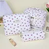 Bolsa de maquiagem vertical acolchoada de cereja transfronteiriça, bolsa de higiene pessoal de viagem portátil de grande capacidade, bolsa de armazenamento de cosméticos estilo ins