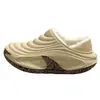 Nuevos zapatos de algodón impermeables de cobertura total para otoño e invierno 2026 para hombre, forrados de felpa, cálidos, de suela gruesa, antideslizantes, adecuados para uso en interiores y exteriores, pantuflas de algodón para hombre