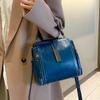 Bolso de piel auténtica para mujer, novedad de 2024, moderno y retro, bandolera de alta gama, versátil y versátil.