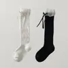 Meias 3/4 Infantis Estilo Outono Laço de Renda Versátil Liso para Meninas Meias Longas Acima do Joelho Meias de Bebê Elegantes na Altura do Joelho