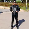 Chaqueta de Cuero de Lobo del Norte de China para Hombre, Invierno con Forro de Felpa Gruesa de Corte Holgado, Chaqueta y Pantalones de Cuero Impermeables y Resistentes al Aceite para Reparto y Montar