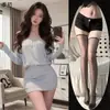 Lingerie sexy, sedutora e pura, sem costas, um ombro só, vestido de manga longa, justo ao corpo, pijamas provocantes e sedutores, estilo desejo puro