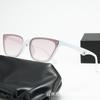 2024 Nuevo estilo coreano gm ojo de gato montura pequeña estilo de lujo ligero de alta gama gafas de sol para mujer libro rojo pequeño a prueba de sol gafas de sol de moda