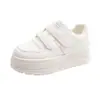 Zapatos Blancos de Suela Gruesa para Mujer que Aumentan la Altura con Velcro Estilo Nuevo Otoño 2026 Versátiles con Pantalones de Pierna Ancha Zapatos Pan Zapatos Casuales de Tabla