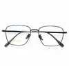 Elegante Montura de Gafas de Plata Estilo Retro de Titanio de Alta Calidad con Diseño Estampado y Detalles Exquisitos, Adecuada para Lentes de Graduación, Venta al por Mayor desde el Fabricante