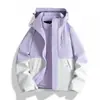 Jaqueta três em um com forro de fleece, confortável, quente, moderna, fashion, versátil, personalizável com estampa, unissex, para lazer ao ar livre