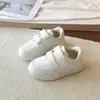 Zapatos Casuales de Moda para Niñas 2026 Primavera y Otoño Nuevos Zapatillas para Niños Suela Suave Transpirables Retro Estampado de Leopardo Versátiles