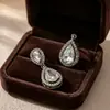 Pendientes de Zirconia con Forma de Gota de Agua de Alto Gama, Estilo Temperamental de Nicho Zi Yu para Mujer, Combinación Perfecta para Vestido de Novia y Vestido de Noche, Adornos Brillantes para las Orejas