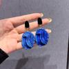 Pendientes de Aguja de Plata Color Azul Klein de Nicho Diseño Exagerado Celebridad de Internet Viento Frío Pendiente de Gota Moda Accesorios de Oreja de Gama Alta para Mujeres