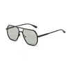 Nuevas Gafas de Sol Polarizadas para Hombre 2025 para Conducir, Anti-UV, de Moda y de Gama Alta, Montura Cuadrada, Gafas de Sol que Cambian de Color