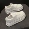 Zapatillas Blancas para Mujer 2026 Nuevo Modelo Primavera Suela Gruesa que Aumenta la Altura Zapatillas de Mujer Populares Versátiles Zapatos Casuales para Combinar con Faldas