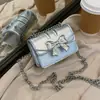 Bolsa de Moda Coreana Bolsa Feminina 2024 Nova Simples Borboleta Pequena Quadrada Estilo Ocidental Corrente Texturizada Mini Bolsa Transversal