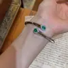 Pulsera de Serpiente Ajustable Verde para Mujer, Estilo Fresco de Gama Alta de Nicho, Realza el Cutis y Es Versátil