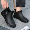 Botas de Chuva Impermeáveis Masculinas Novas Botas de Chuva Moda Antiderrapante Impermeável Sapatos de Trabalho para Chef Calçados para Vadar Pesca ao Ar Livre Sapatos Aquáticos