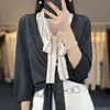 Cardigan Curto Tricotado Casual Solto de Manga Três Quartos, Cor Sólida Fina, Gola V Sem Botões, Peça de Roupa para Ambientes com Ar Condicionado, Primavera/Verão 2026