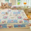 Nueva sábana acolchada de terciopelo de leche, protector de colchón, colcha cálida de otoño e invierno, cama antideslizante con forro polar para niños