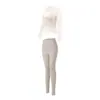 Conjunto de corrida fitness para mulheres, com um estilo suave, top de manga longa e calça atlética de alta elasticidade e modelagem slim, adequado para uso diário e yoga.