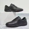 Envío Directo Zapatos Casuales de Cuero Cómodos para Todas las Estaciones Ligeros Cómodos Zapatos para Hombre Transpirables Suela Suave Negro Deportivos Zapatos Pequeños de Cuero Venta al por Mayor