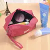 Bolsa de maquillaje de mano de tela Oxford para mujer, bolsa cuadrada pequeña simple, bolsa de almacenamiento de cosméticos portátil de gran capacidad, venta al por mayor, se puede imprimir con texto
