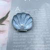 Broche de aleación con incrustaciones de vieiras y concha de perla estilo coreano retro con forma de gota de aceite, venta al por mayor