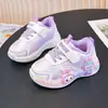 Zapatos Deportivos Infantiles de Dibujos Animados para Niñas 2025 Otoño e Invierno Estilo Coreano Zapatos de Cuero para Estudiantes Niños Zapatos Casuales para Niños