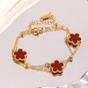 Pulseira de aço titânio Griz não desbota, vendida em alta no exterior, para mulheres, pulseira de trevo de quatro folhas, estilo Ins, personalidade, galvanização a vácuo 18K